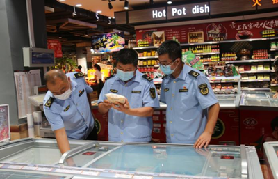 張掖市市場監(jiān)督管理局 筑牢食品安全防線 規(guī)范食品經(jīng)營秩序